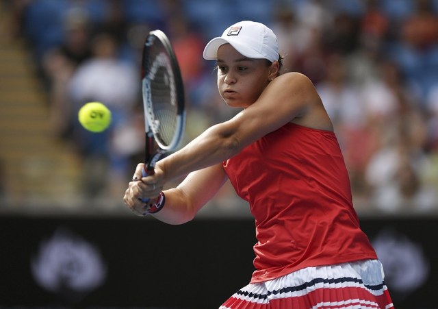 他在此前的 他在此前的