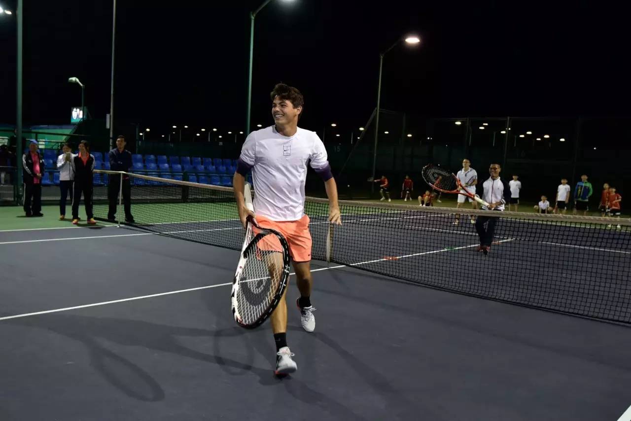 向余望的作 向余望的作