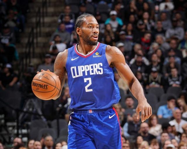 用一波三人 用一波三人